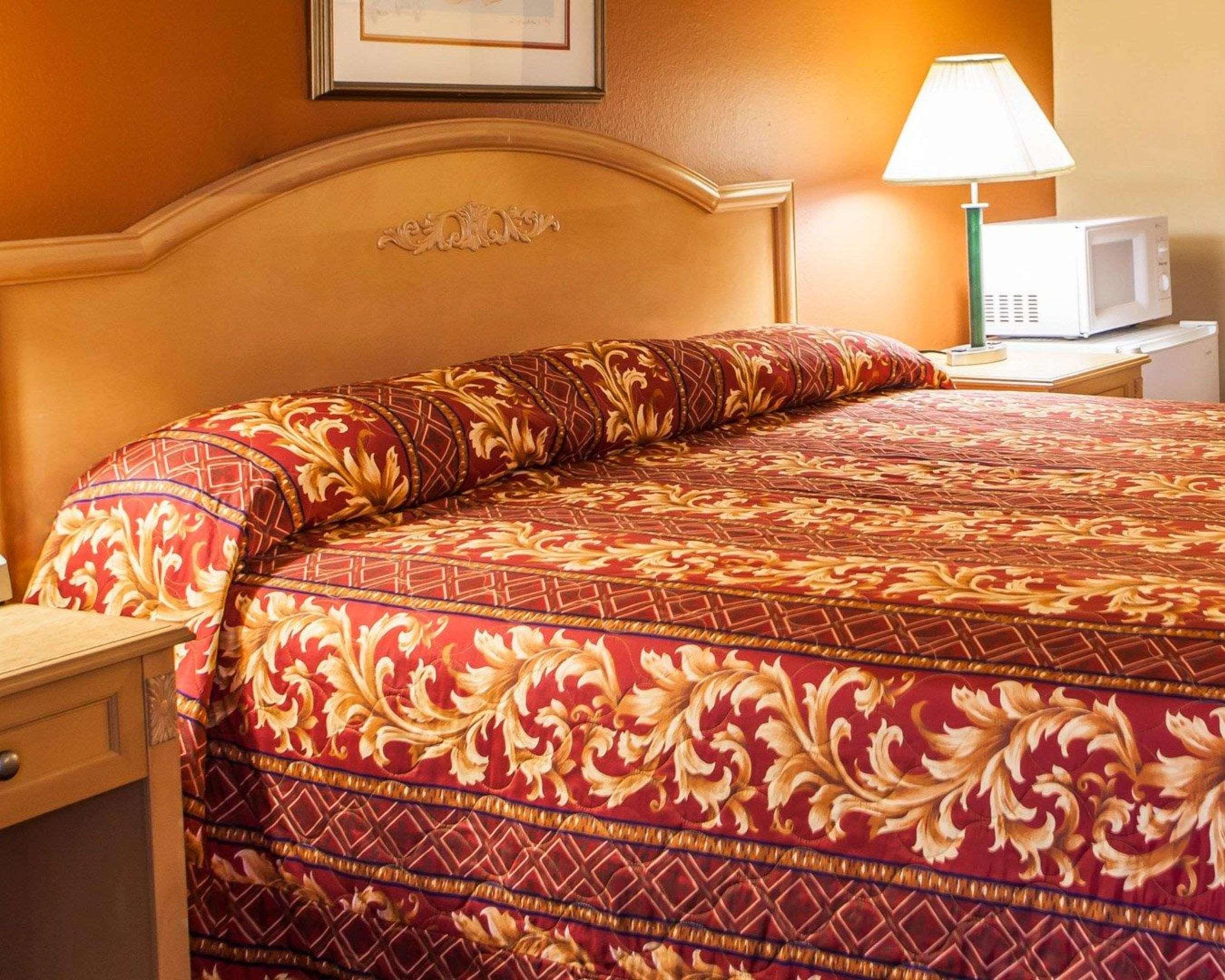 Relax Inn Saint Charles Εξωτερικό φωτογραφία