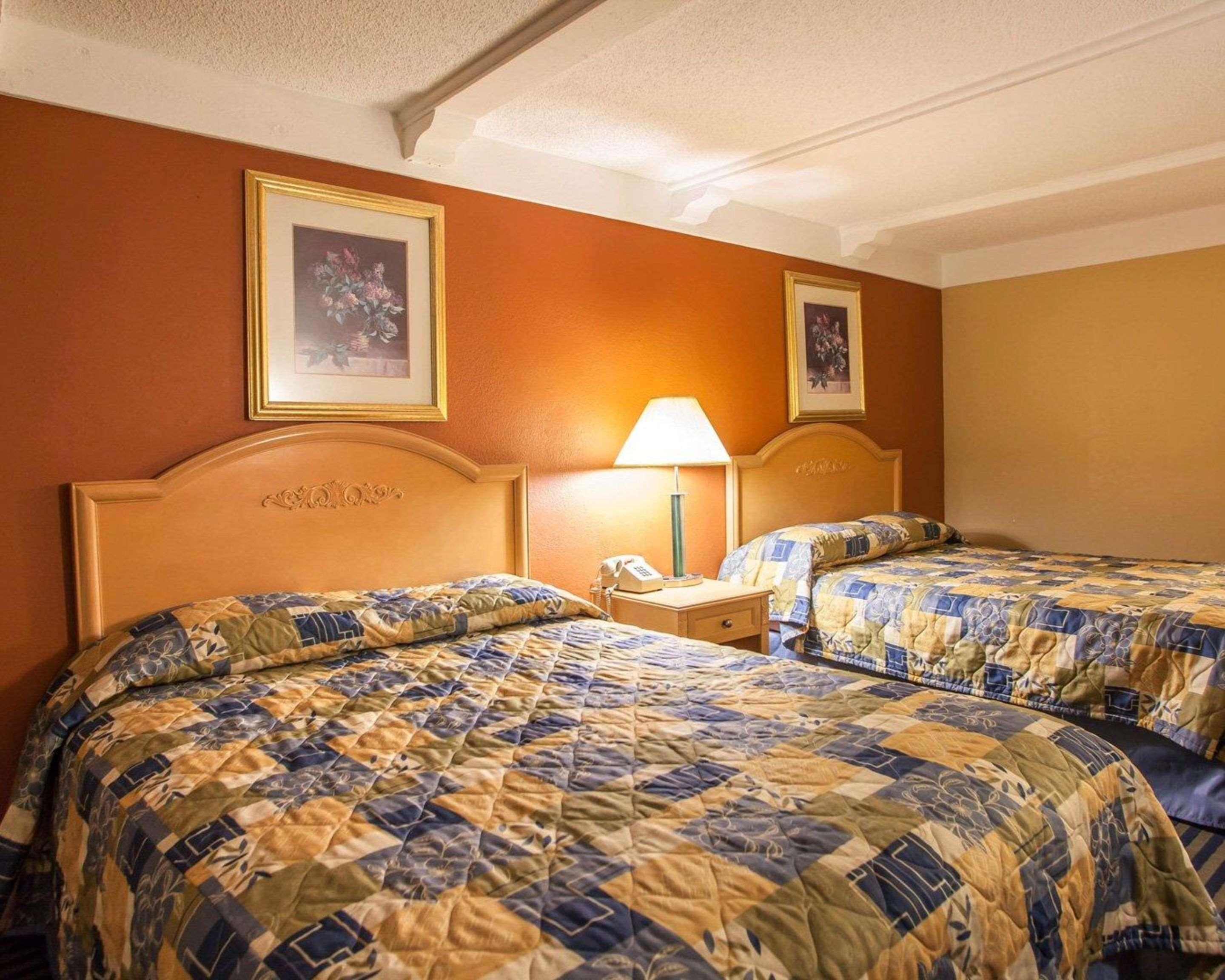 Relax Inn Saint Charles Εξωτερικό φωτογραφία
